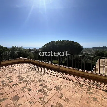 Casa Puig Romani 31 *
